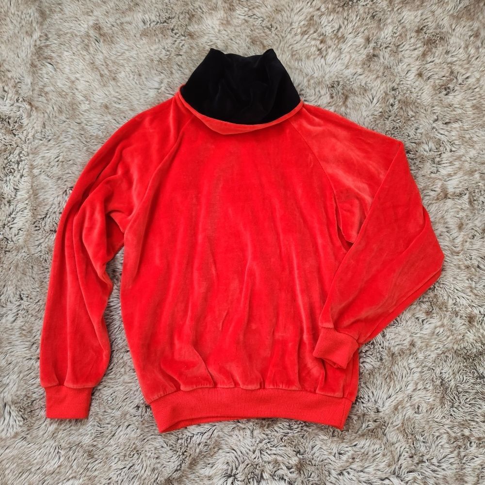 Mackenzie Vintage Velour Cowlneck Sweatshirt Red and Black Size Medium